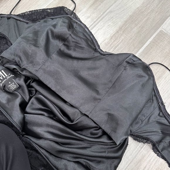 ML Monique Lhuillier Sweetheart Neckline Lace Overlay Cocktail Dress in Black - Picture 15 of 16